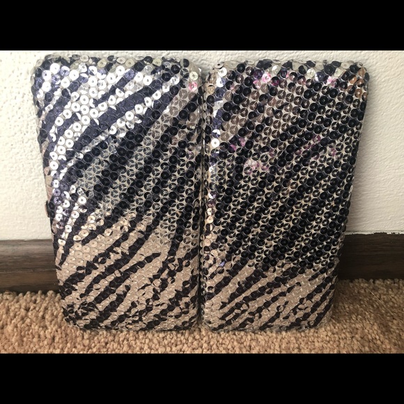 Silver and blue zebra print clutch / wallet - Picture 3 of 5